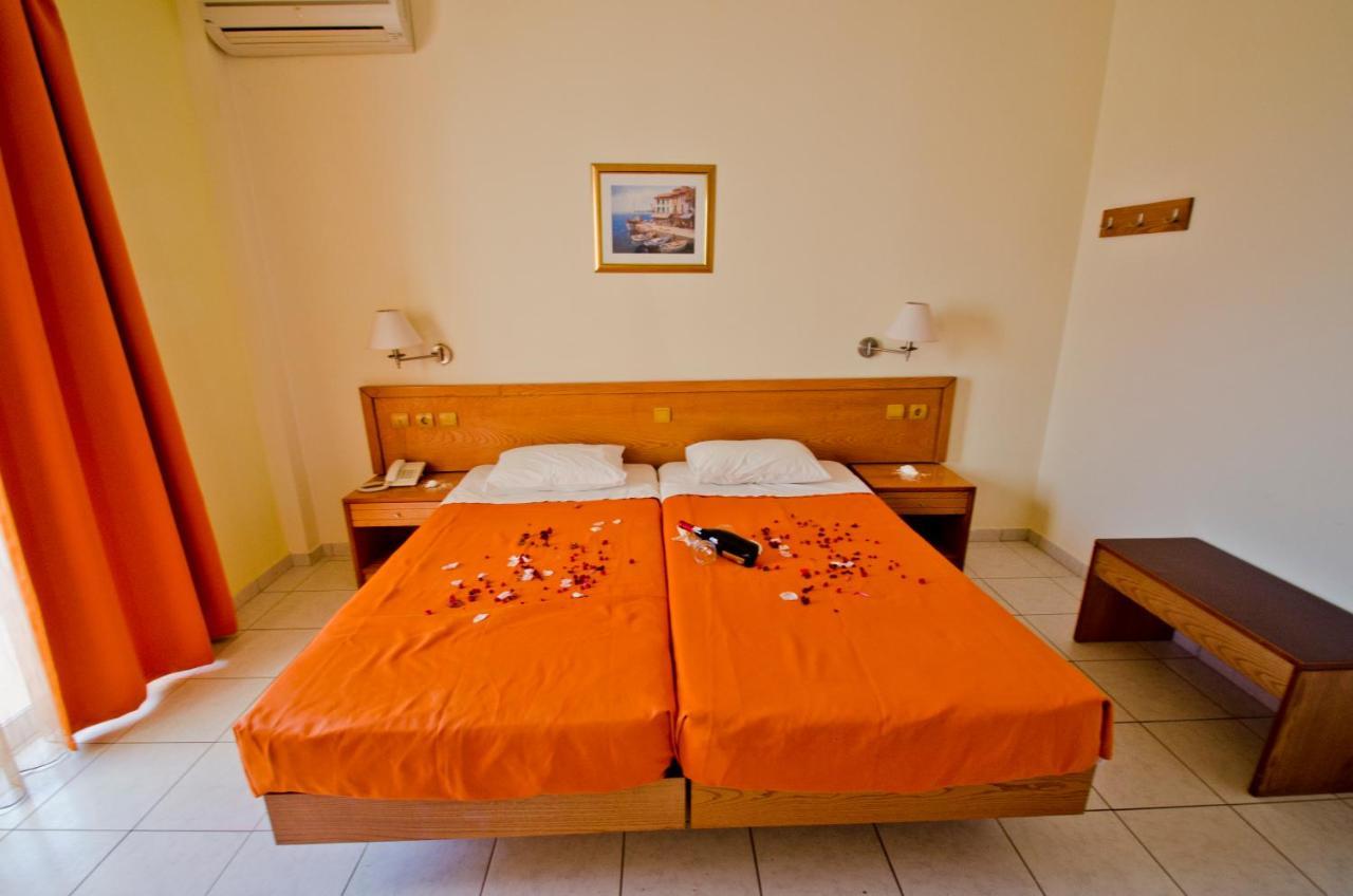 Stella Hotel Pefki  ภายนอก รูปภาพ